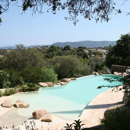 홈스테이 Cosy Mustang Avec Piscine - Casaeva *