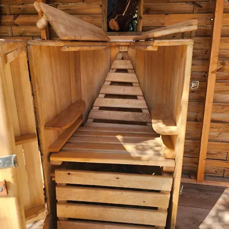 Mustang Avec Piscine Casaeva בית אירוח *