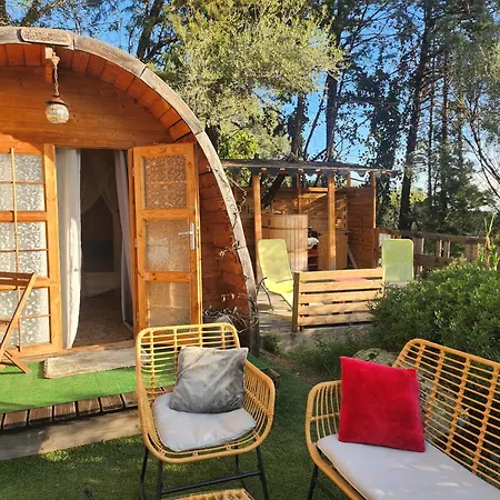 Mustang Avec Piscine Casaeva Homestay